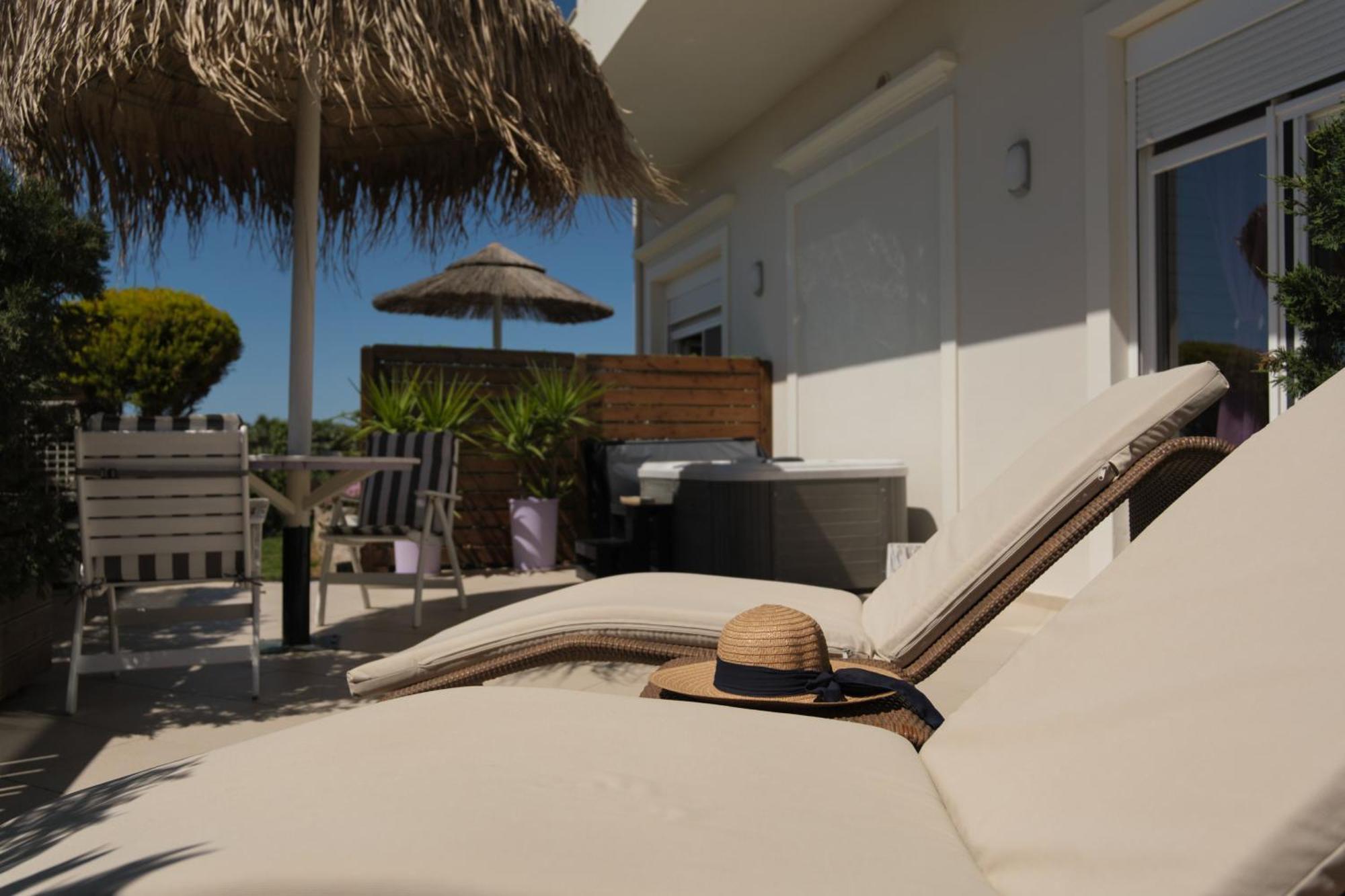Margarita'S Luxury Suites Agios Stefanos Avliotes  Ngoại thất bức ảnh